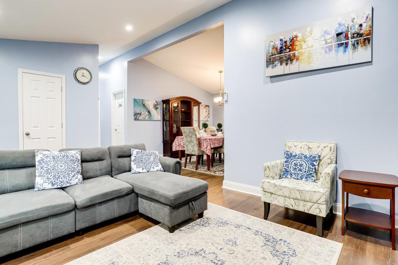 Villa Escape To Our Cozy 3 Bed Rm 2 Bath Unit In Alexandria Va Extérieur photo