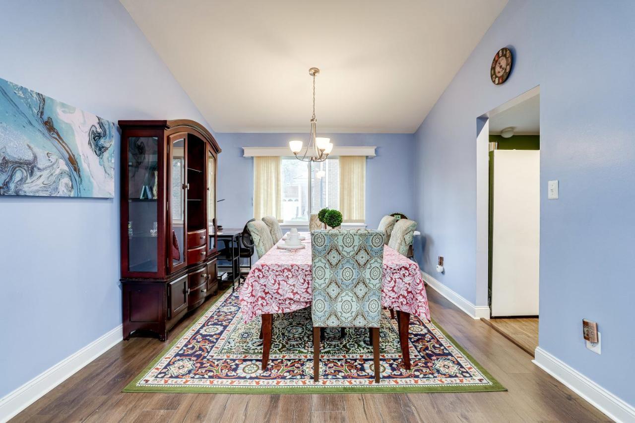 Villa Escape To Our Cozy 3 Bed Rm 2 Bath Unit In Alexandria Va Extérieur photo