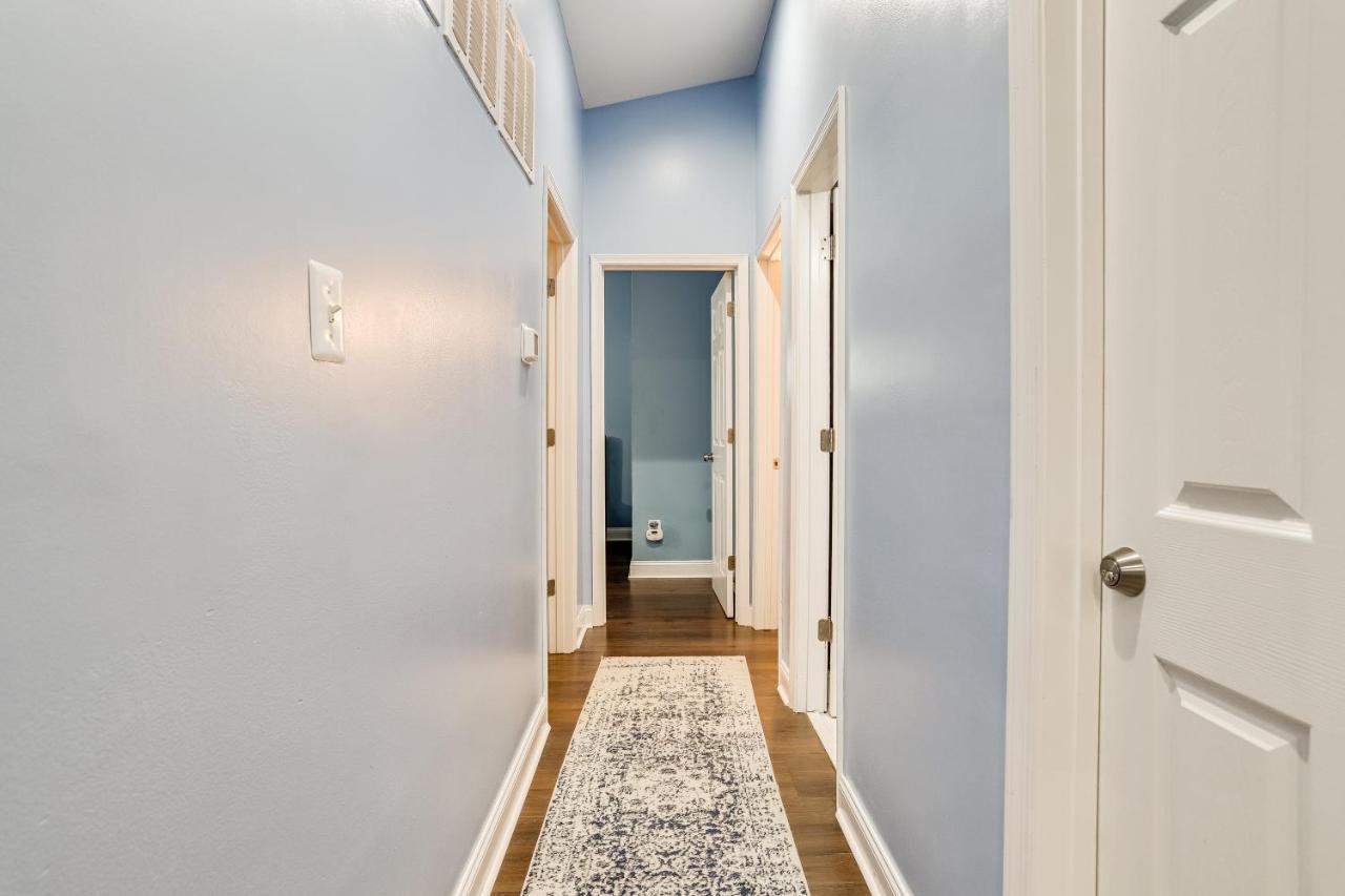 Villa Escape To Our Cozy 3 Bed Rm 2 Bath Unit In Alexandria Va Extérieur photo