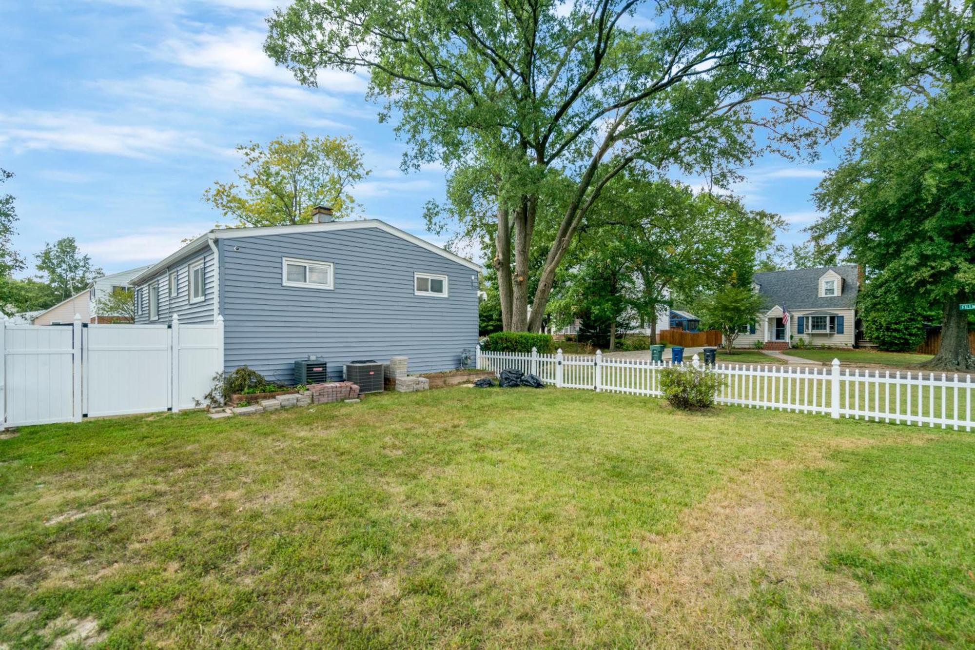Villa Escape To Our Cozy 3 Bed Rm 2 Bath Unit In Alexandria Va Extérieur photo