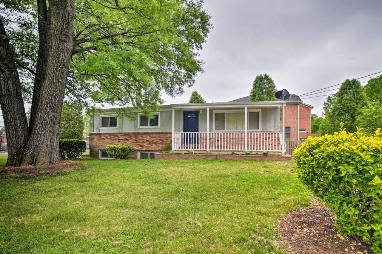 Villa Escape To Our Cozy 3 Bed Rm 2 Bath Unit In Alexandria Va Extérieur photo