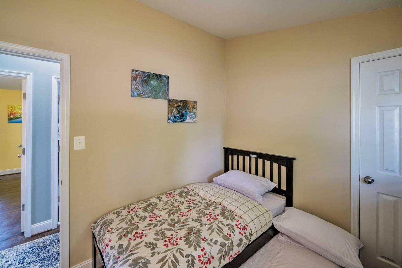 Villa Escape To Our Cozy 3 Bed Rm 2 Bath Unit In Alexandria Va Extérieur photo